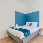 2 Bedroom Near Tram, Chr + Parking Roubaix